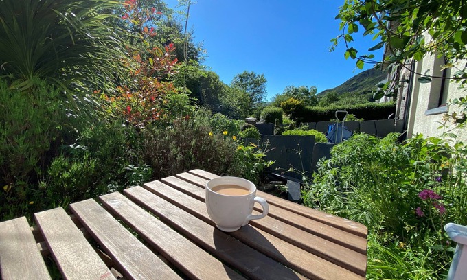 Tywyn Cottage | Beautiful Welsh family house in idyllic slate mining village