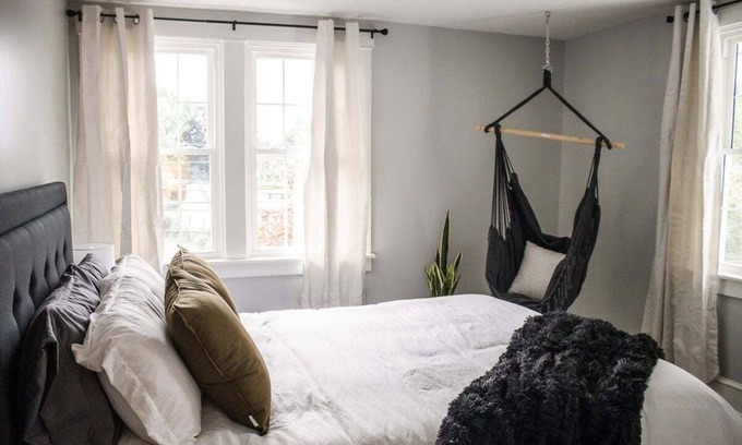 Witmer Apartment | ❤Beautifully Renovated Lancaster Apt❤