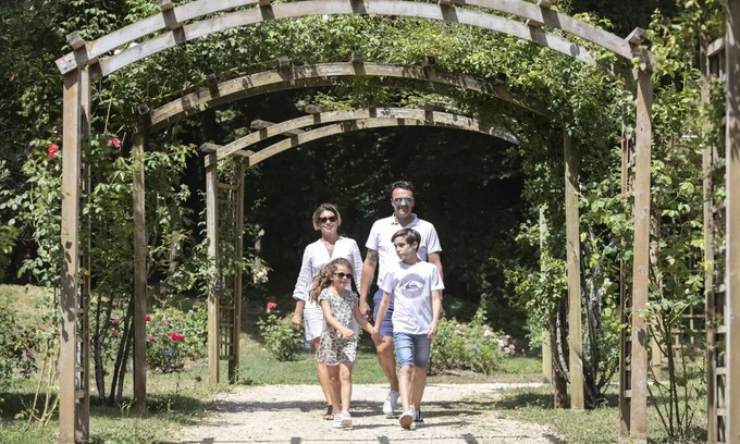 Salles-en-Toulon House | Beauty Park - Gorilla Hut 2 people