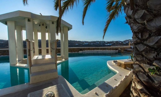 Mykonos Town Hotel | Bebis House