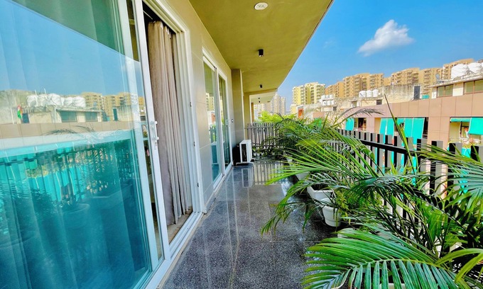 Gurugram Apartment | BedChambers Serviced Apartment Sector 52