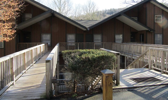 Sugar Mountain Condo | Bee Branch 13 3 Bedroom Condo by Redawning