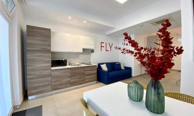 Municipio 2 Apartment | BeeApartments