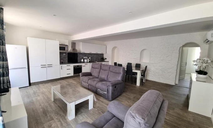 Gambetta Apartment | Bel appartement 2 chambres climatisé centre ville