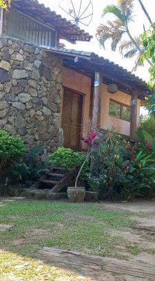 Praia Grande House | Bela e encantadora casa em Ilhabela