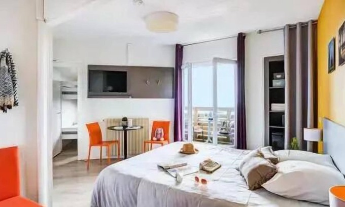 Bouvet Island Apartment | Belambra Clubs Superbesse - Le Chambourguet - Half-board - Accommodation 2 people Classic Balcony
