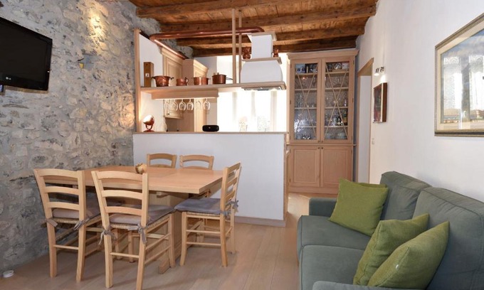 Visgnola Apartment | Bellagio Countryside Apartment
