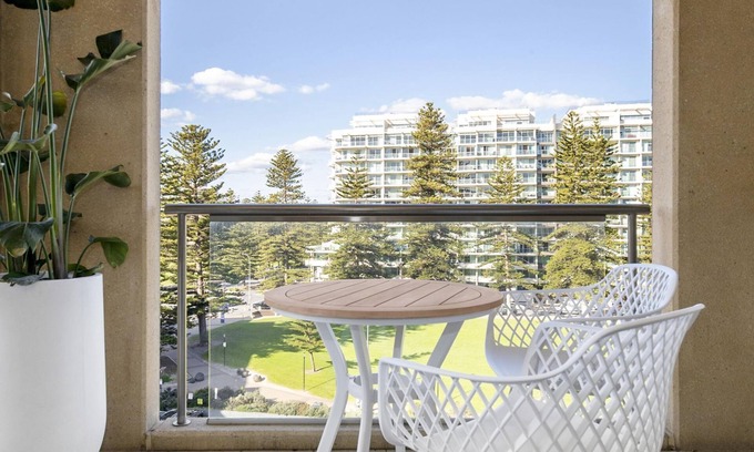 Glenelg Apartment | Belle Escapes - Park View Family Stay at the Pier