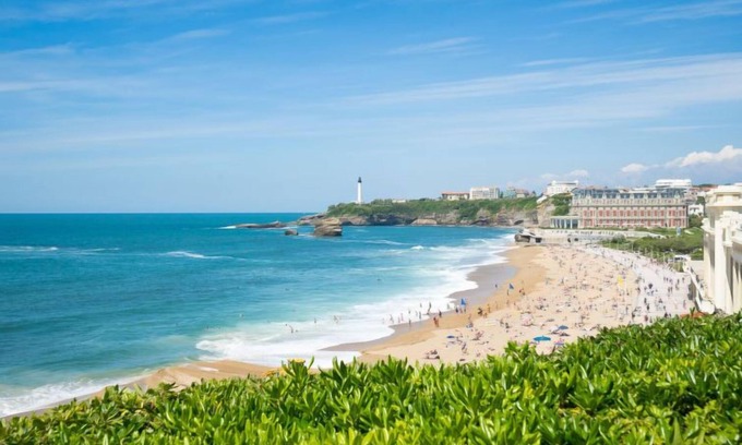 Biarritz City Centre Apartment | Bellevue Clemenceau by Interhome