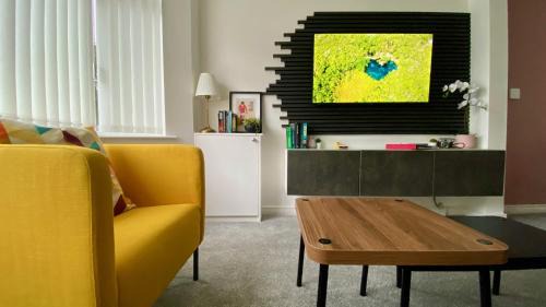 Belfast House | Belmont Residence