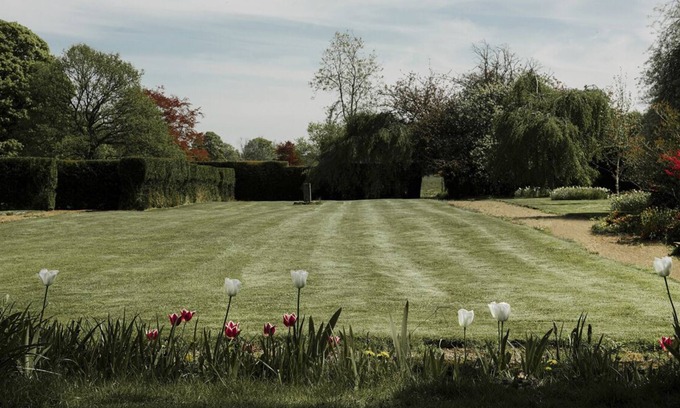 Hallington Villa | Belsay Tower Estate - Fifteen Bedroom Villa, Sleeps 30