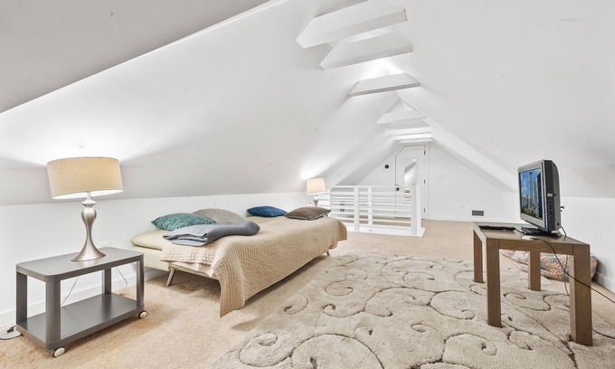 West End Apartment | BeltLine Gem + Walk to Breweries