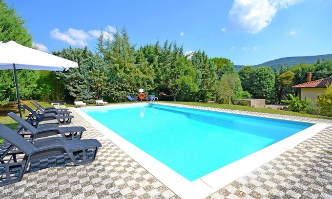 Cortona Villa | Belvilla by OYO Villa Mimosa
