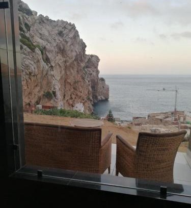 Belyounech Apartment | Belyounech studio vue sur mer et montagne
