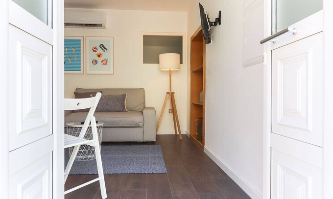 Carnide Apartment | Benfica Historial Apartments by Homing