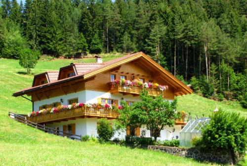 Funes Apartment | Bergblick App Lärche