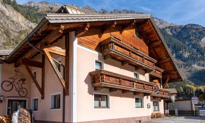 Huben House | Bergheimat XL