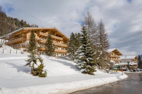 Wald im Pinzgau Hotel | Berghotel Ronach