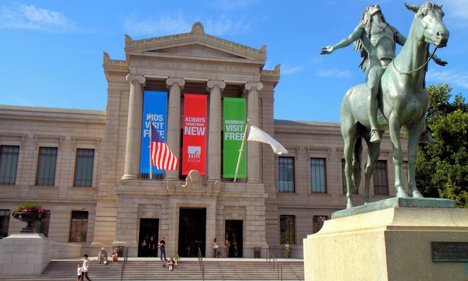 Burlington Hotel | Best Value, Quality Stay! Short Drive to Harvard Museum of Natural History