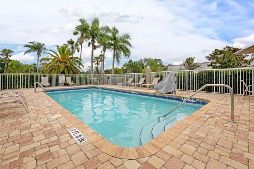 Edgewater Hotel | Best Western Edgewater Inn