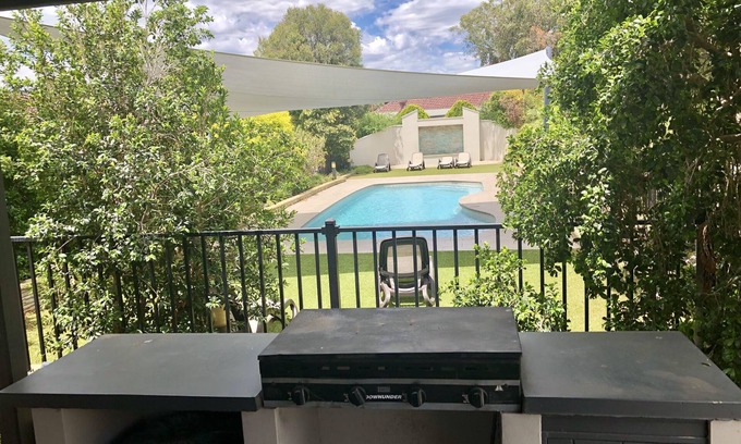 South Tamworth Hotel | Best Western Plus All Settlers Motor Inn