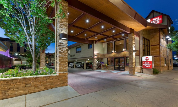 North Park Hotel | Best Western Plus Clocktower Inn