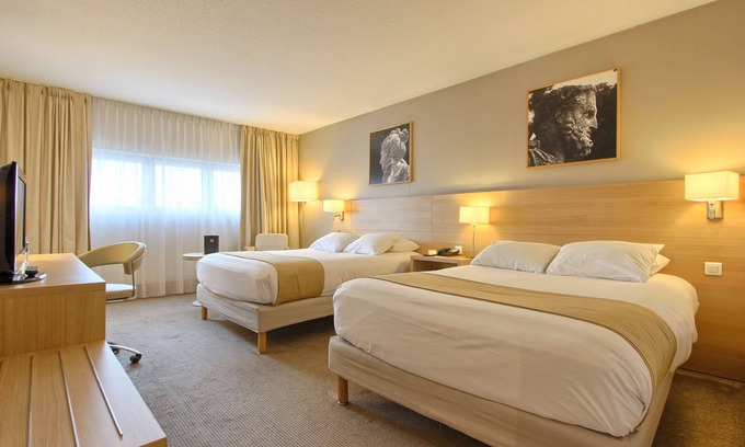 Rungis Hotel | Best Western Plus Paris Orly Airport