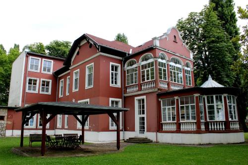 Balatonfoldvar Hotel | BF Hotel