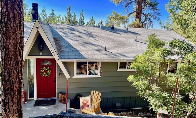 Upper Moonridge Cabin | Big Bear Moonridge Cabin