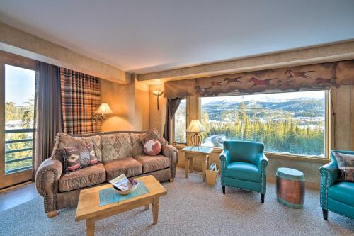 Big Sky Apartment | Big Sky Ski-InandSki-Out Condo with Mountain Views!