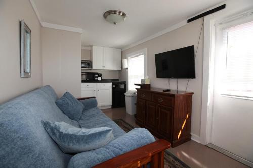 Morehead City Apartment | Bijou Bungalow