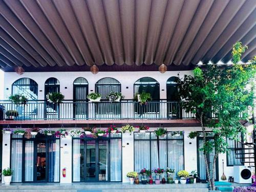 Moc Chau Hotel | Bin House - Mộc Châu