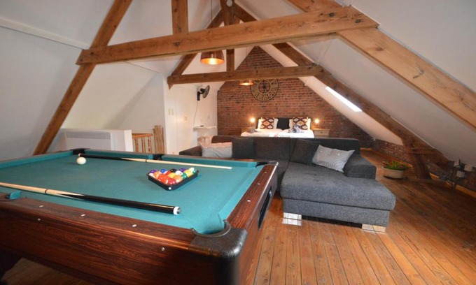 Ypres House | Birdsonghouse