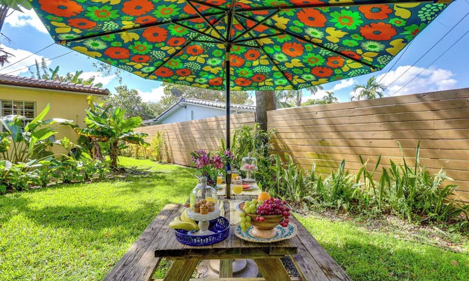 Biscayne Park House | Biscayne Park Home Rental Near Downtown Miami