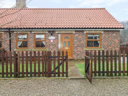 Skinningrove House | Bishop Cottage