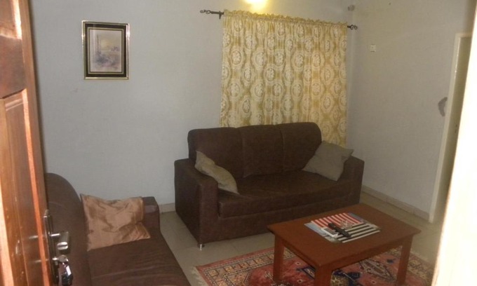 Alimosho Hotel | Biso Inn