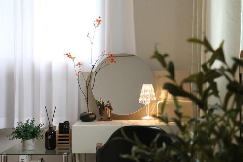 Paldal-gu Apartment | Bitdamjip Near Hwaseong Fortress and Suwon Station