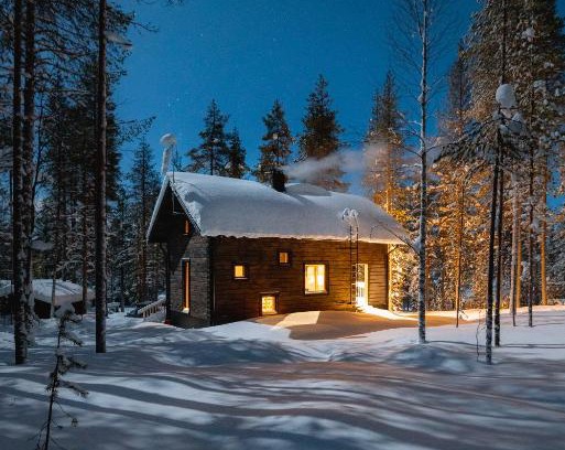 Sirkka Ski Chalet | Black Work Levi Aihki