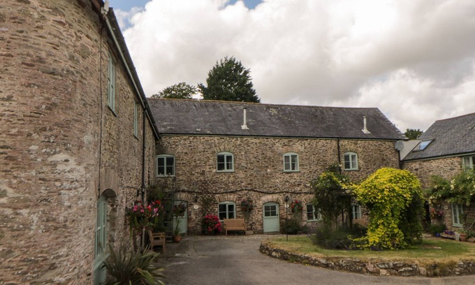 Chillington Cottage | Blackberry Cottage