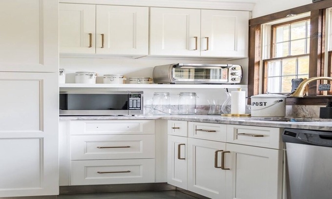 Woodbury House | BlackWoods Old Country Home
