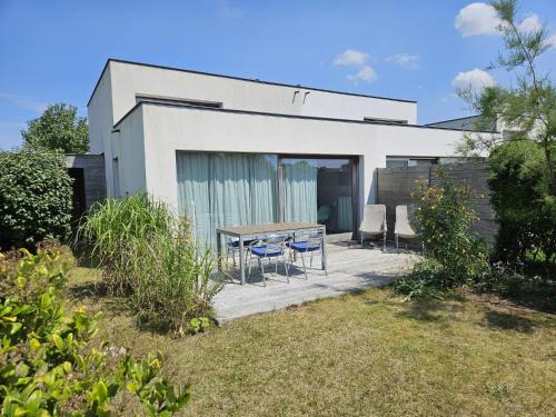 Oostduinkerke House | Blinkaart 8P