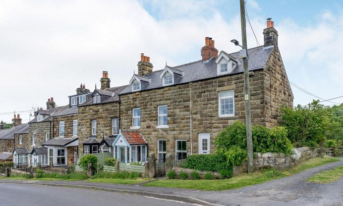 Glaisdale House | Blinkbonny