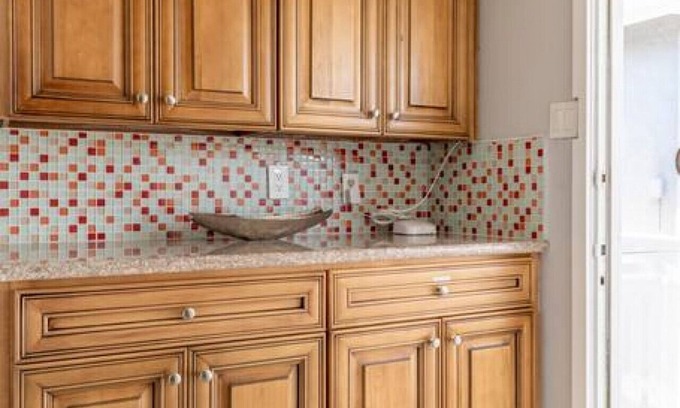 Covina House | Blissful Hideaway BBQ Pet-friendly: 3BR/2BA Coastal Gem with Full Kitchen& Parking