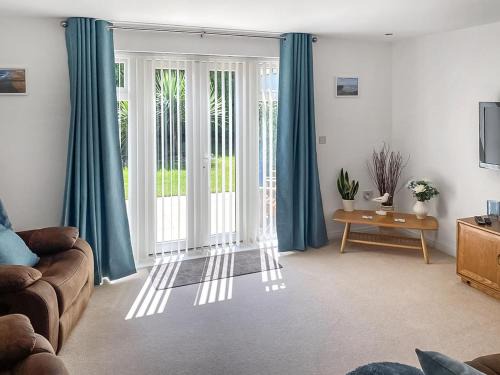 Perranporth House | Blissful Ocean Breeze