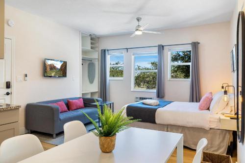 Poinciana Park Apartment | Bloom Hideaway - Mins to Las Olas & Beach