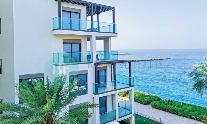 Sharm Apartment | Bloomfields 2BR Plus Maid Address Beach