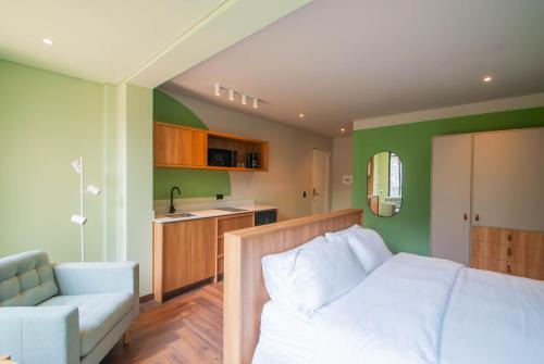 Bogota Apartment | BloomHouse Parkway