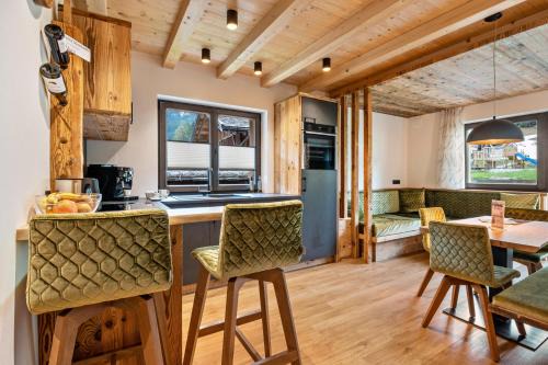 Racines Apartment | Blosegghof Bergchalets Waldblick