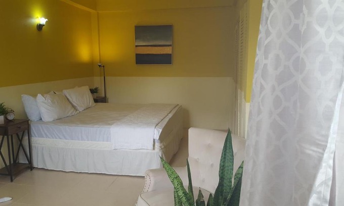 Gros Islet Apartment | bLu skAii Apt 5minutes2 Rodney Bay by car