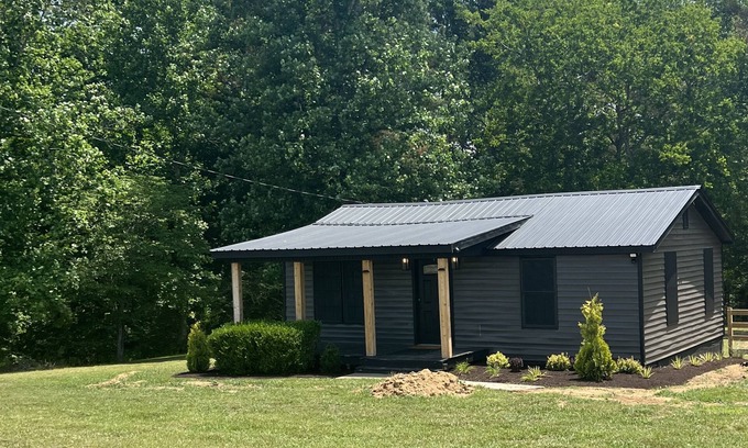 Sparta House | Blue Lake Vacation Home